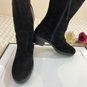 Fargo Women black suede leather